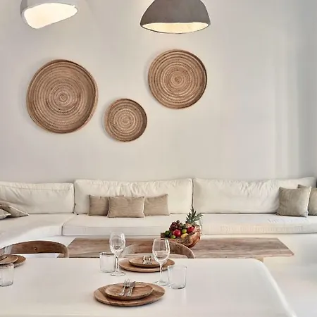 Villa Kampani Sea View *