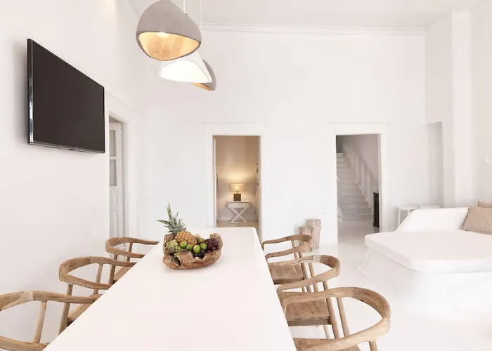 Vila Kampani Sea View *