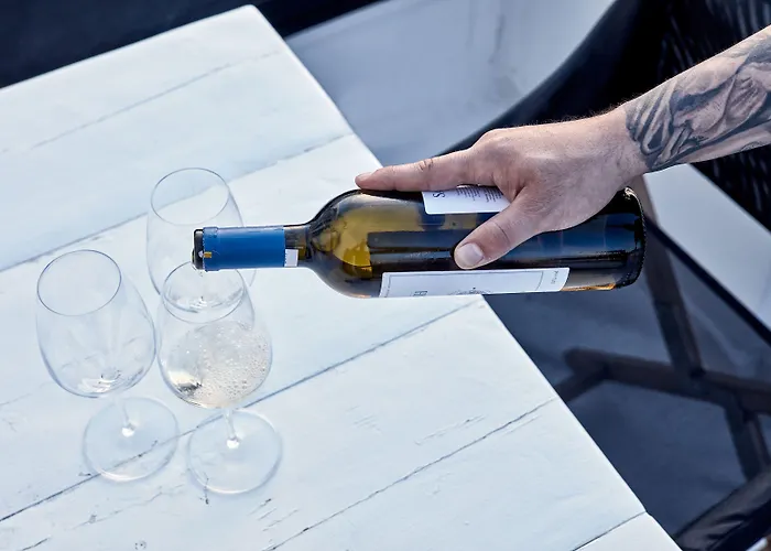 Vila Kampani Sea View *