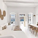 Kampani * Mykonos Town